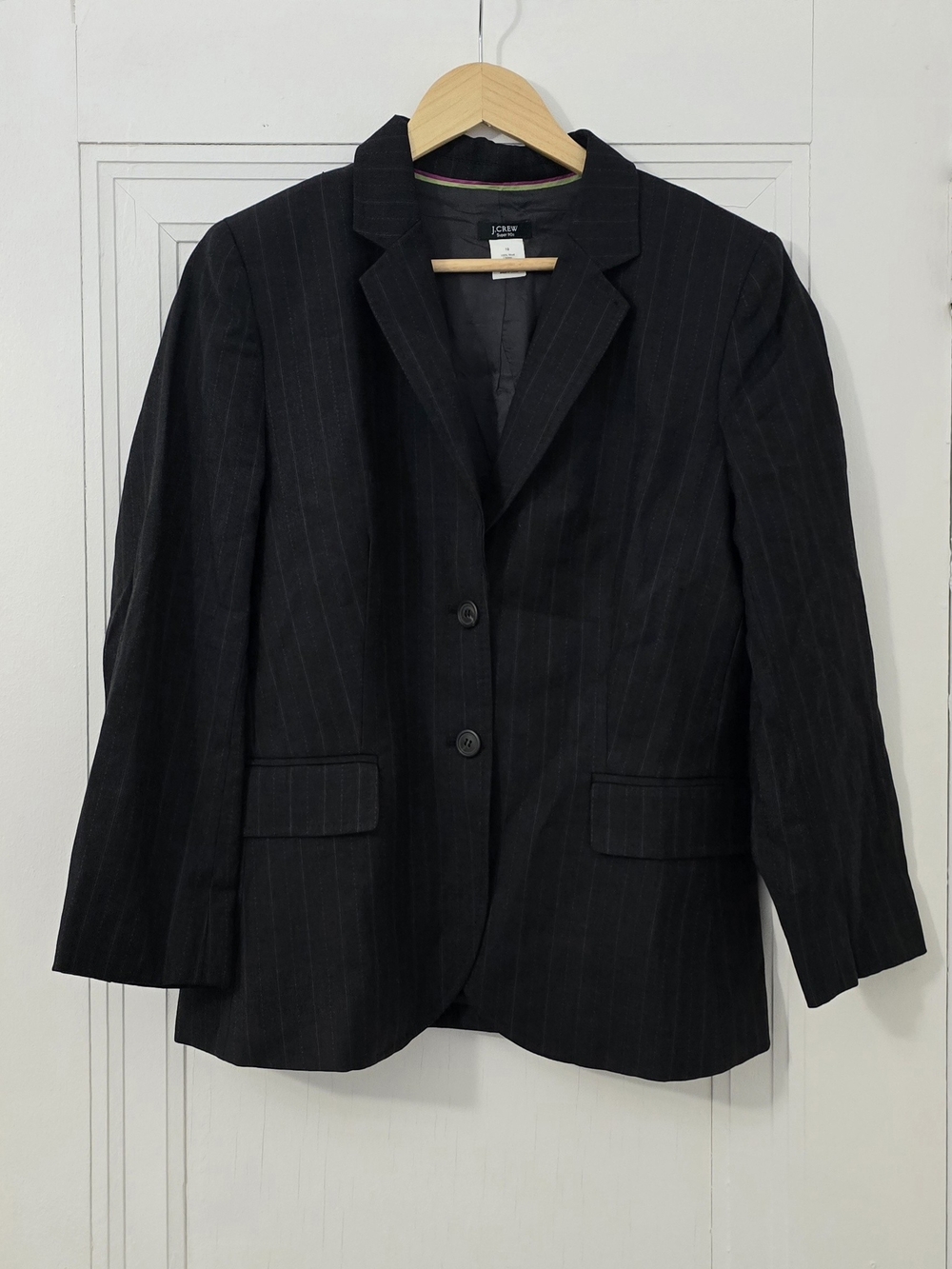 J. Crew Women's Dark Grey Pinstripe 100% Wool Blazer, Size 10, Euc